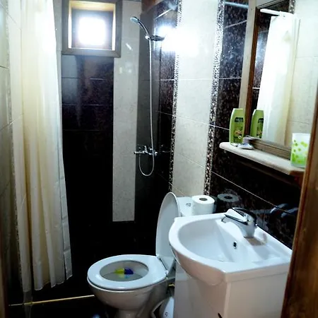 Къща за гости при малкия Лещен